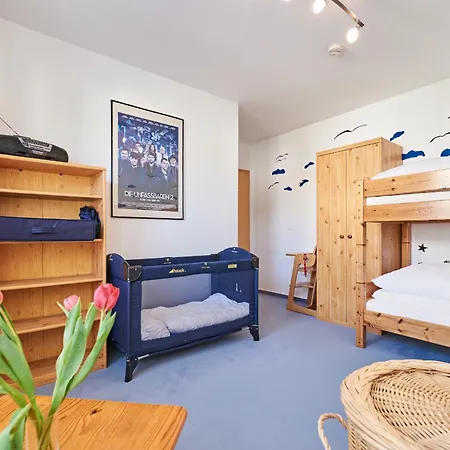 Appartamento 3, Strandstrasse 16 *