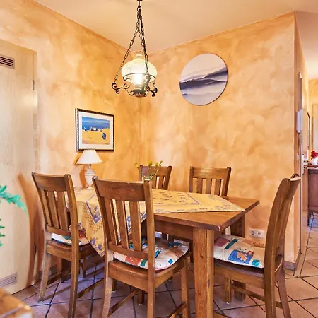 Appartamento 3, Strandstrasse 16